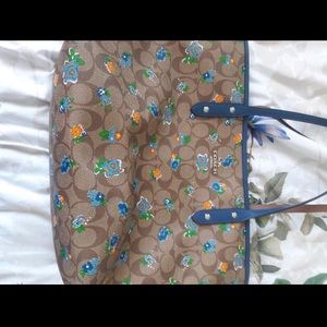 Coach purse and wallet